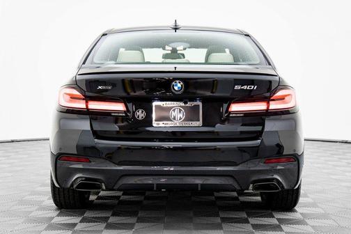 2023 BMW 540 i xDrive