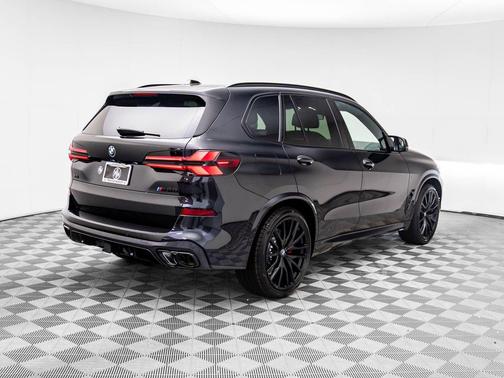 2026 BMW X5 M60i