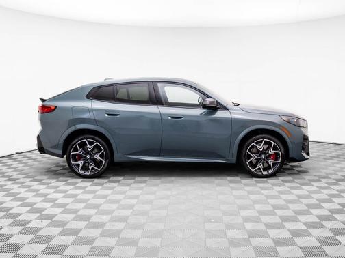 2025 BMW X2 M35i