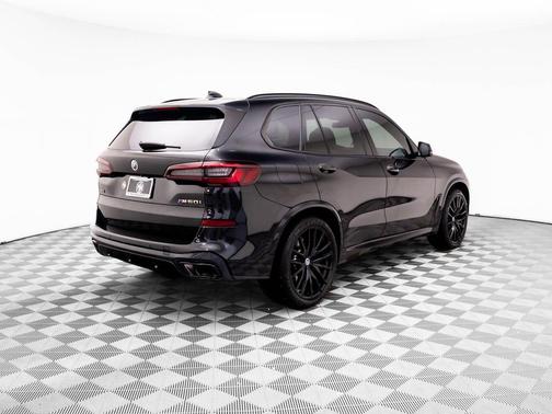 2023 BMW X5 M50i