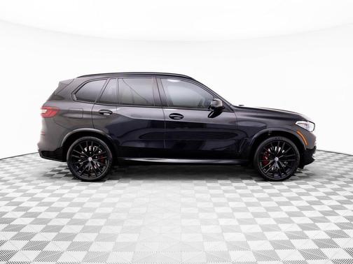 2023 BMW X5 M50i