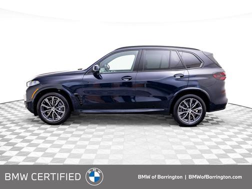 Carbon Black Metallic 2026 BMW X5 xDrive40i