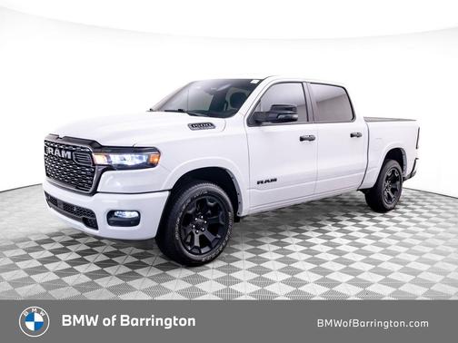 Bright White Clearcoat 2025 RAM 1500 Big Horn/Lone Star