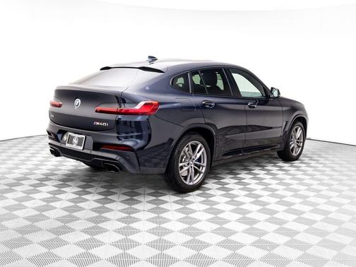 2021 BMW X4 M40i