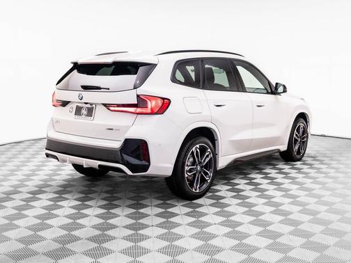 Alpine White 2026 BMW X1 xDrive28i