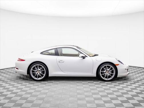 2014 Porsche 911 Carrera