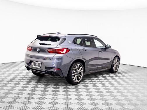 2022 BMW X2 M35i