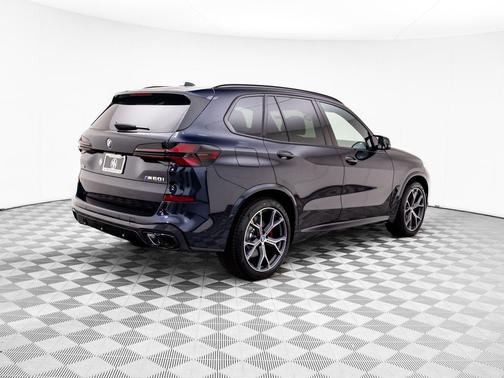 2026 BMW X5 M60i