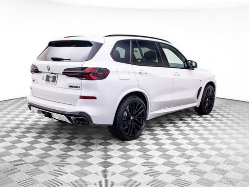 Mineral White Metallic 2026 BMW X5 M60i
