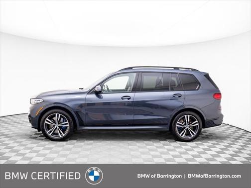 2022 BMW X7 M50i