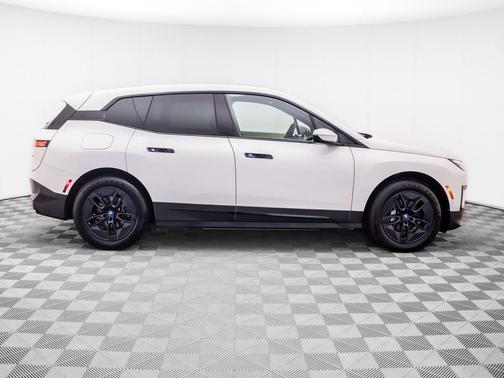Alpine White 2024 BMW iX xDrive50