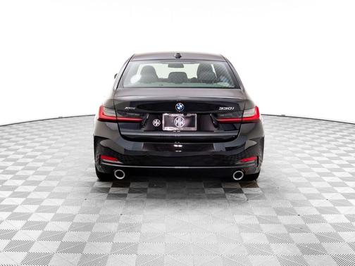 2023 BMW 330 xDrive