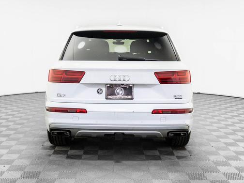 2018 Audi Q7 3.0T Premium Plus