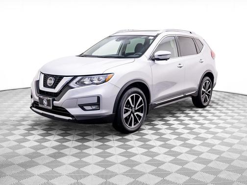 Brilliant Silver Metallic 2020 Nissan Rogue SL