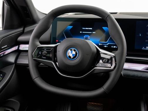 2024 BMW i5 eDrive40