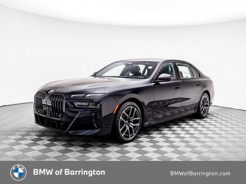2025 BMW 740 i xDrive