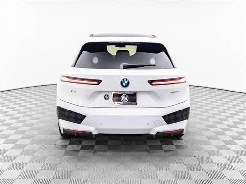 2024 BMW iX xDrive50