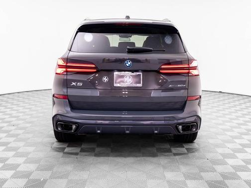 Dravit Grey Metallic 2026 BMW X5 PHEV xDrive50e