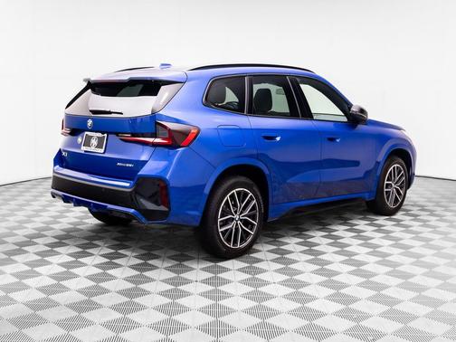 Portimao Blue Metallic 2023 BMW X1 xDrive28i