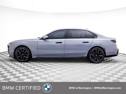 Brooklyn Grey Metallic 2023 BMW 760 i xDrive