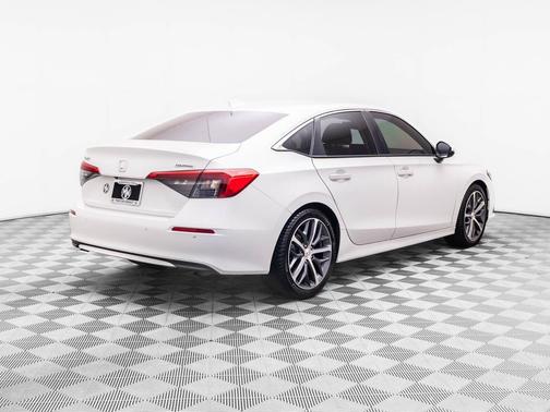 Platinum White Pearl 2023 Honda Civic Touring
