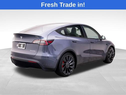 Midnight Silver Metallic 2022 Tesla Model Y Performance Dual Motor All-Wheel Drive