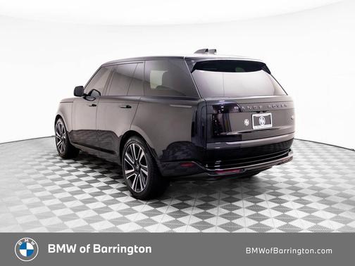 2023 Land Rover Range Rover P530 SE