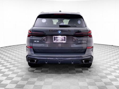 Dravit Grey Metallic 2026 BMW X5 PHEV xDrive50e