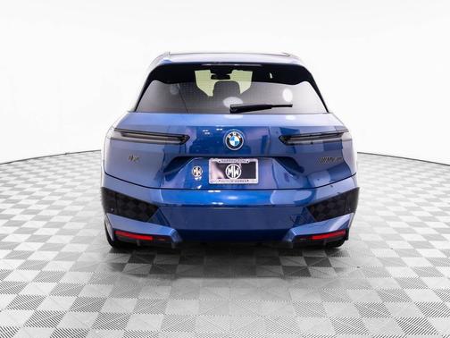 2023 BMW iX M60