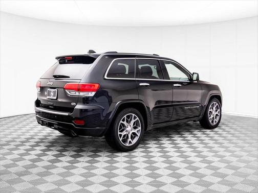 2020 Jeep Grand Cherokee Overland