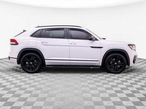 Opal White 2023 Volkswagen Atlas Cross Sport 3.6L V6 SEL R-Line