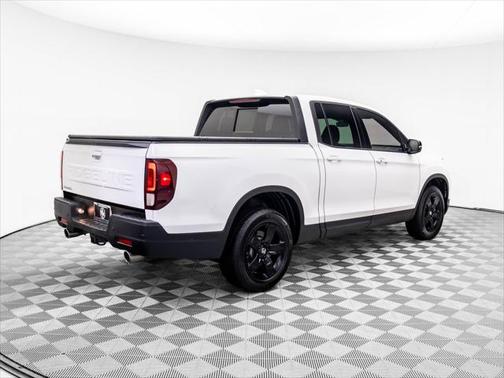 2024 Honda Ridgeline Black