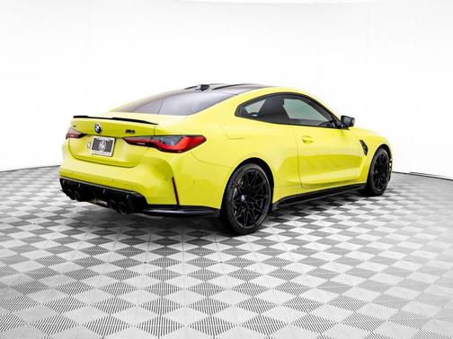 Sao Paulo Yellow 2024 BMW M4 Competition