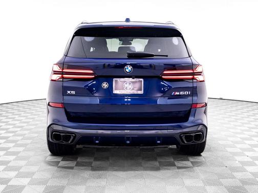 Tanzanite Blue II Metallic 2025 BMW X5 M60i