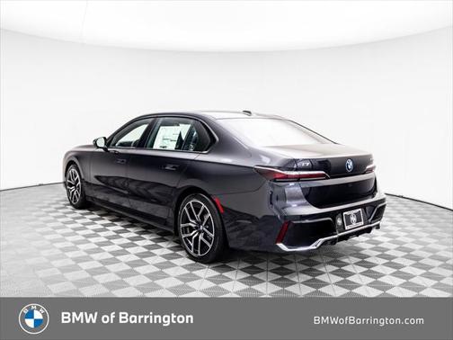 2025 BMW i7 xDrive60