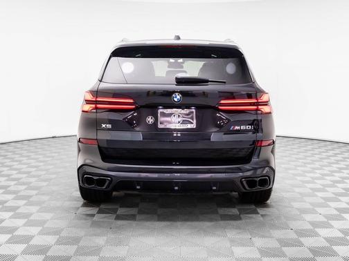 2025 BMW X5 M60i