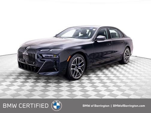 Black Sapphire Metallic 2024 BMW 760 xDrive