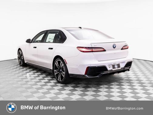 Alpine White 2026 BMW i7 xDrive60