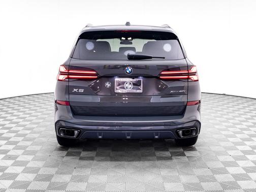 Dravit Grey Metallic 2026 BMW X5 xDrive40i
