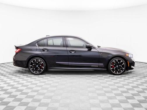 2025 BMW M340 xDrive