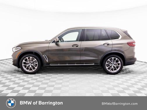 Manhattan Green Metallic 2021 BMW X5 xDrive40i