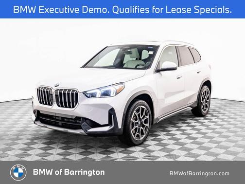 Mineral White Metallic 2026 BMW X1 xDrive28i