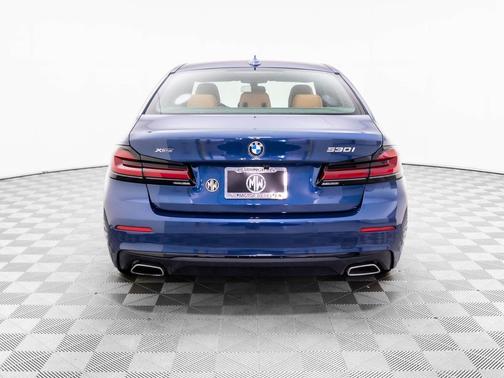 2022 BMW 530 i xDrive