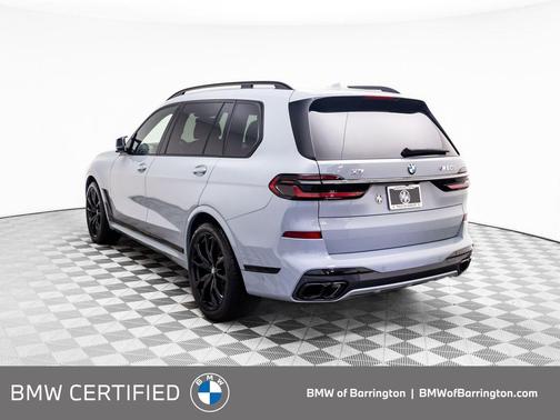 2024 BMW X7 M60i
