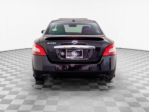 2010 Nissan Maxima SV