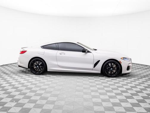 2025 BMW M850 xDrive