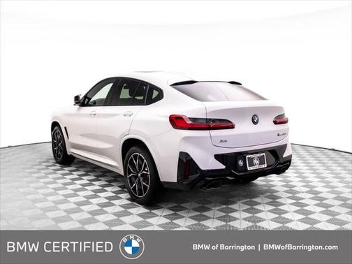 2023 BMW X4 M40i