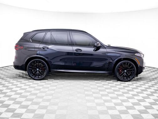 Black Sapphire Metallic 2024 BMW X5 M60i