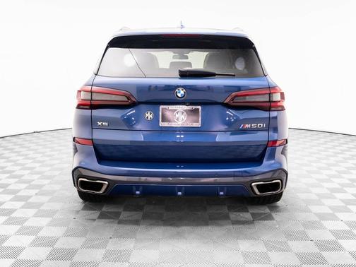 Phytonic Blue Metallic 2021 BMW X5 M50i