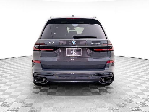 2026 BMW X7 xDrive40i